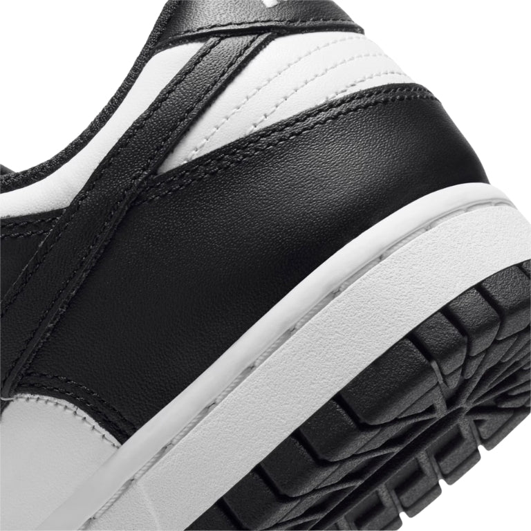 Tênis Nike Dunk Low "Panda"