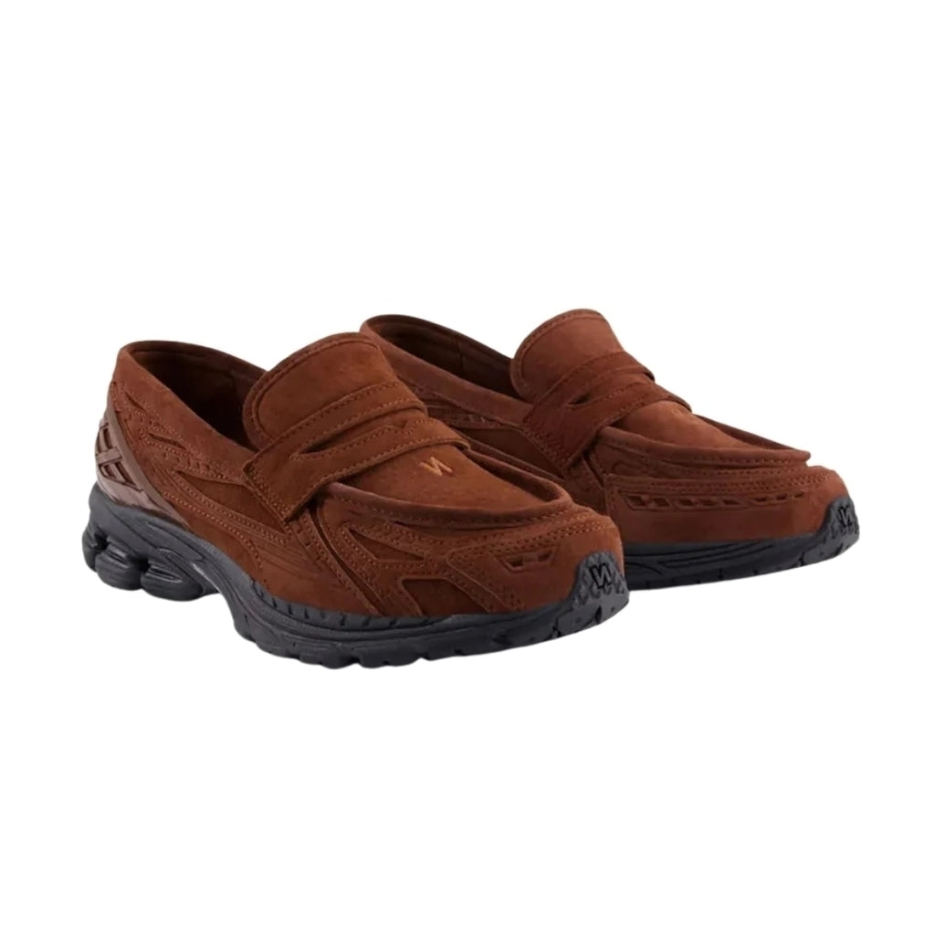 Tênis New Balance 1906L "Rich Oak Suede"