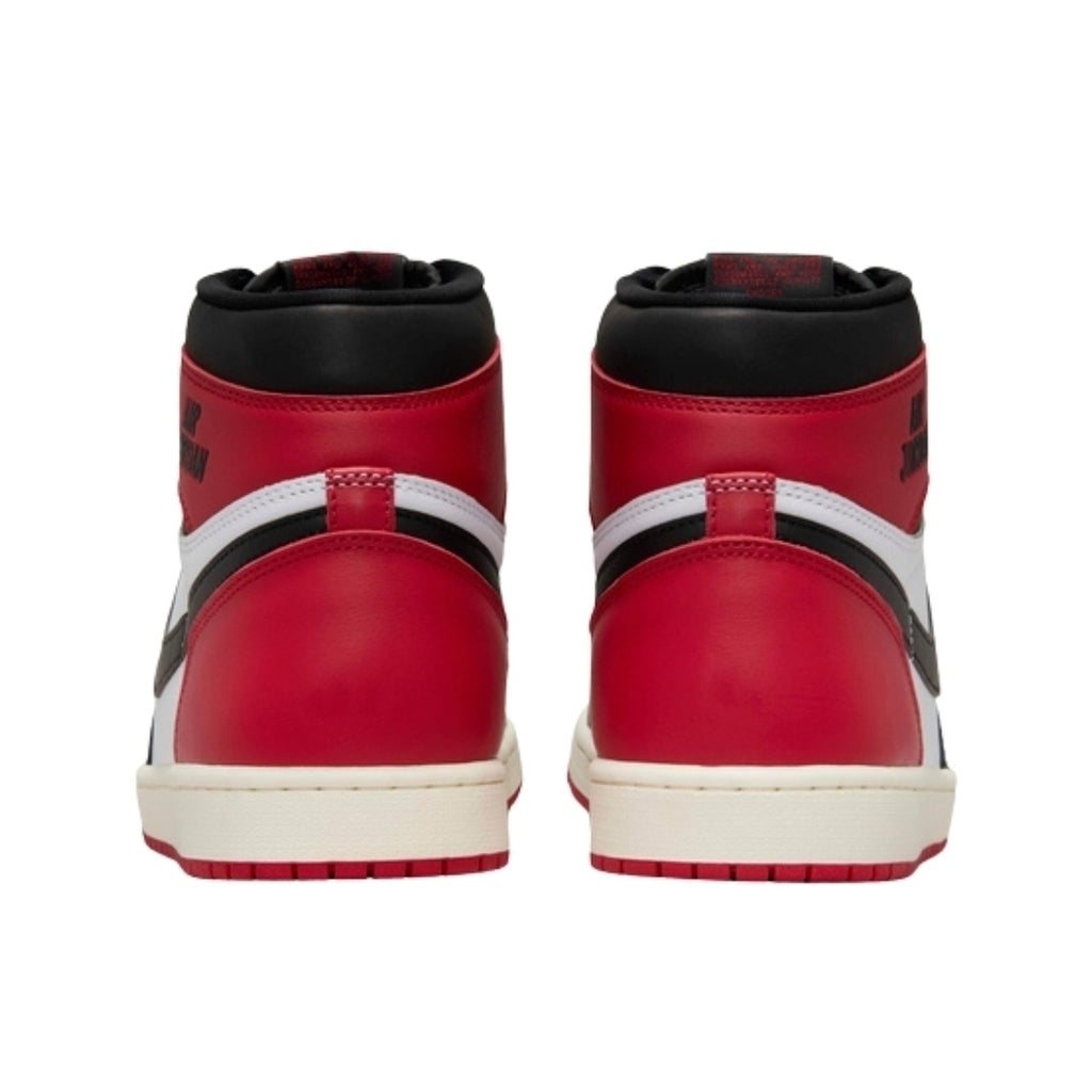 Tênis Nike Air Jordan 1 Retro High "Black Toe Reimagined"