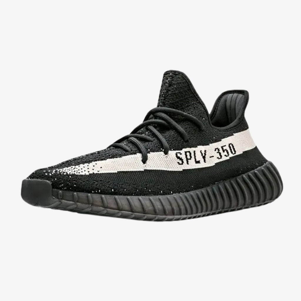 Tênis Adidas YEEZY Boost 350 V2 "Oreo"
