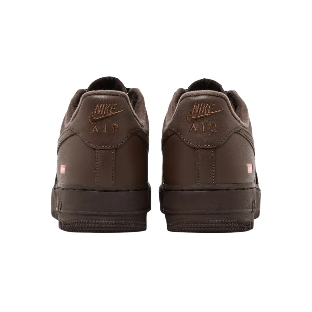 Tênis Nike Air Force 1 Low x Supreme "Baroque Brown"