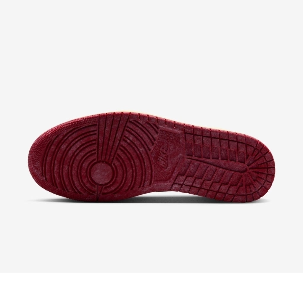 Tênis Nike Air Jordan 1 Retro Low x Nigel Sylvester "Better With Time"