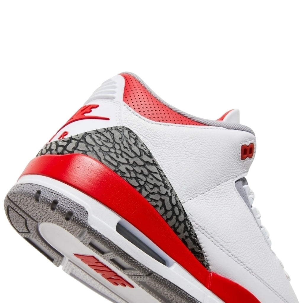 Tênis Nike Air Jordan 3 Retro "Fire Red"